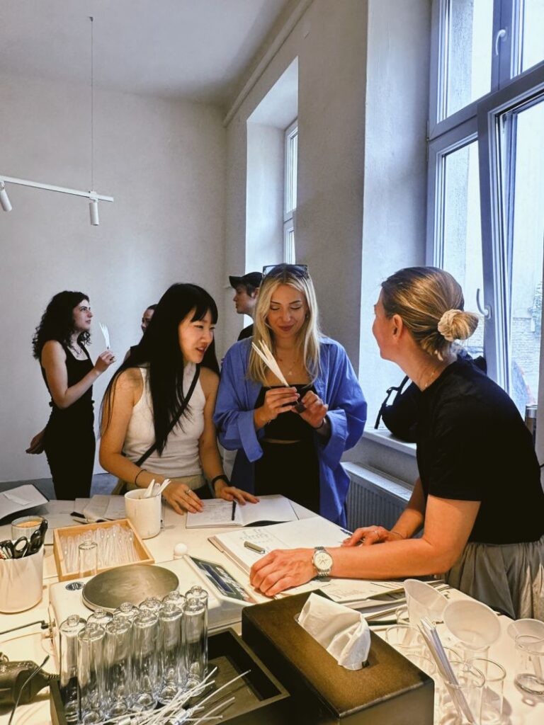 Less is More Parfum-Workshop - Gewinnspiel wien.immer«